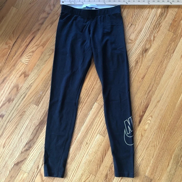 Nike Leggings - Picture 1 of 5